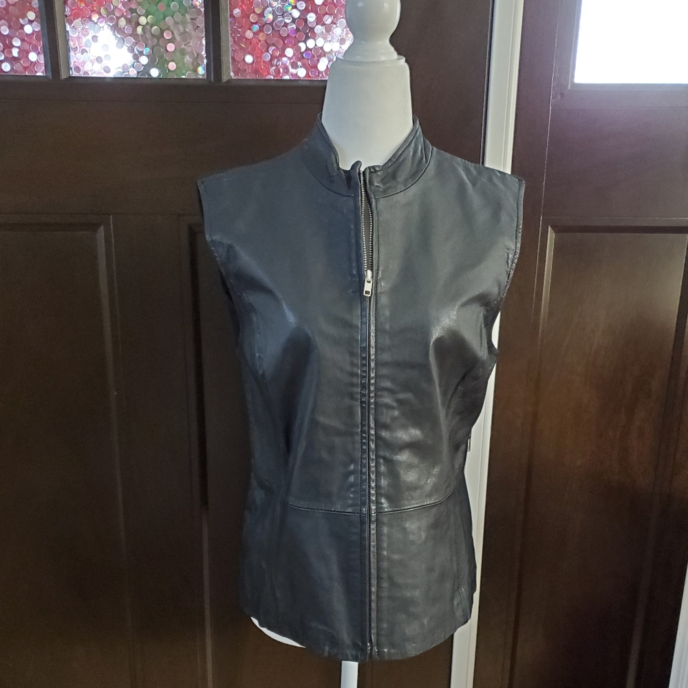 NYGARD Collection Leather Zipper Vest